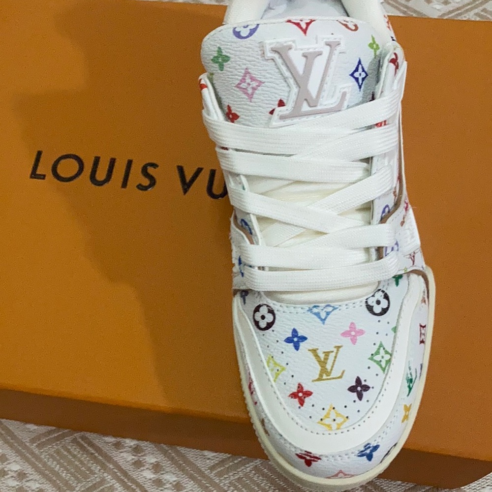 Louis Vuitton Trainer Sneakers Size 8 - Picture 4 of 11